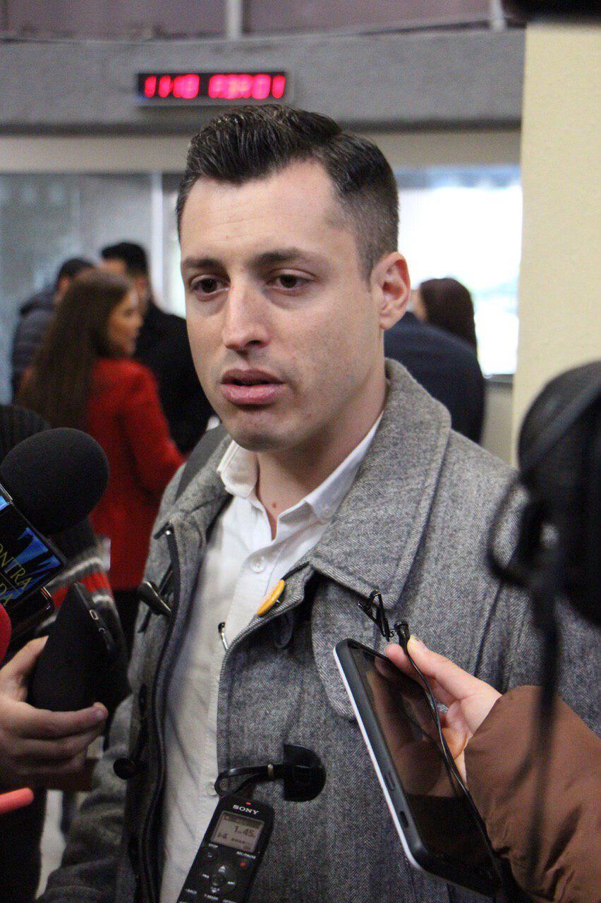 CAERÍA BRONCO EN DESACATO SI NO CUMPLE CON RESULTADO DE CONSULTA POPULAR