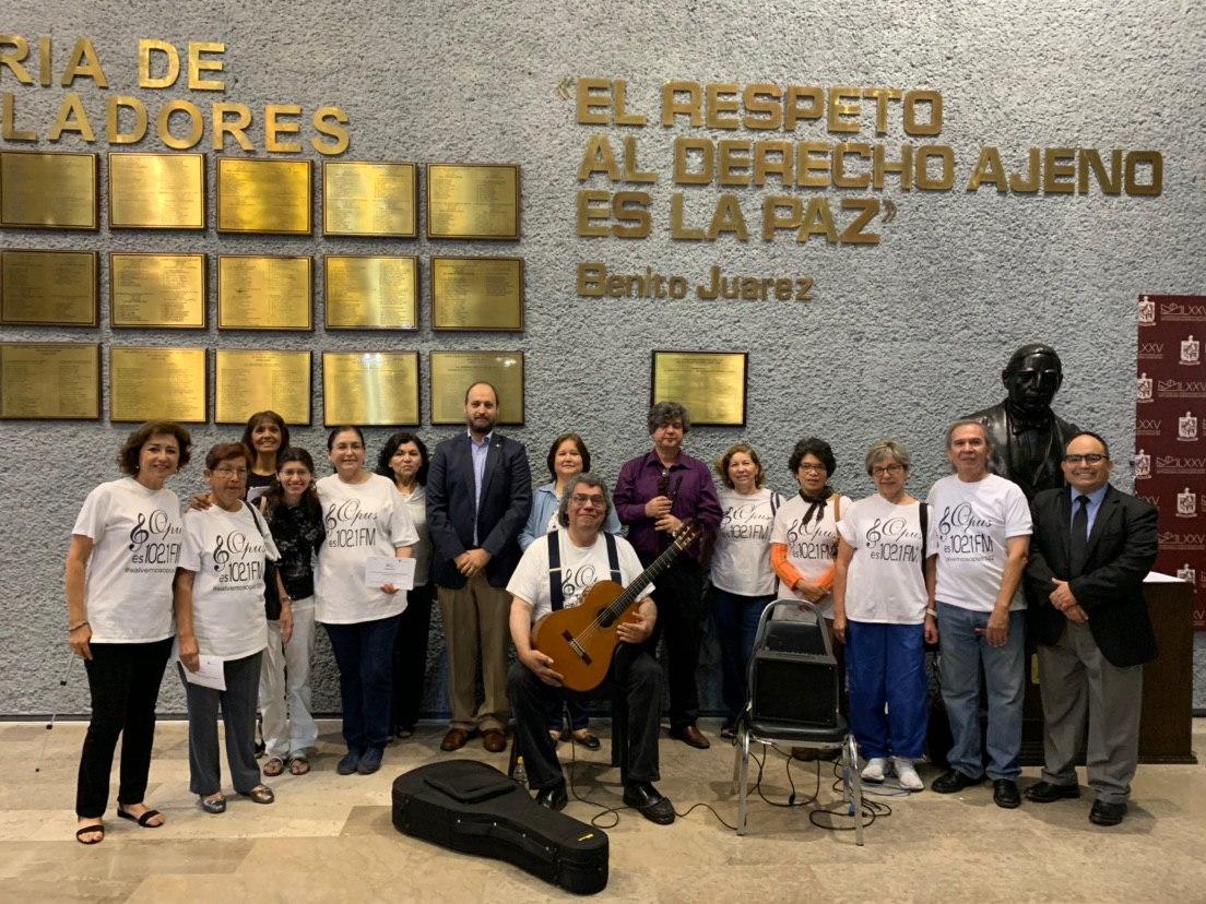 PROTESTA OPUS CON MÚSICA CLÁSICA