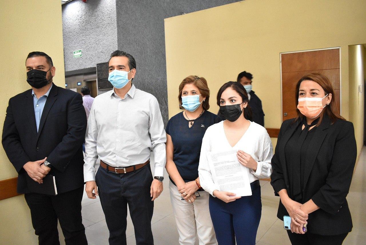 Bancada Naranja exige rendición de cuentas sobre presunto fraude en ISSSTELEON