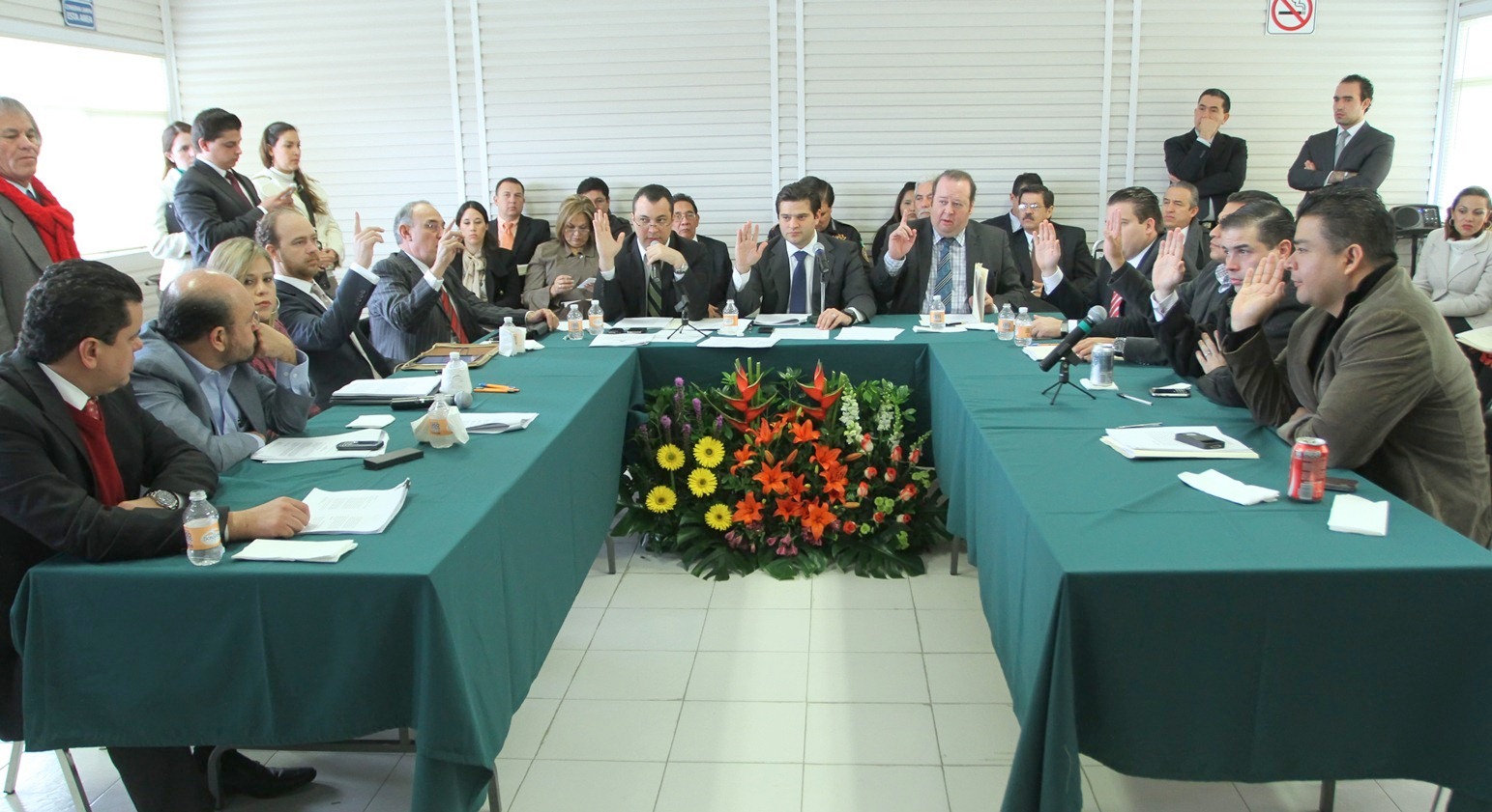 APRUEBAN EN COMISIÓN ADECUACIONES PARA FORTALECER FUERZA CIVIL