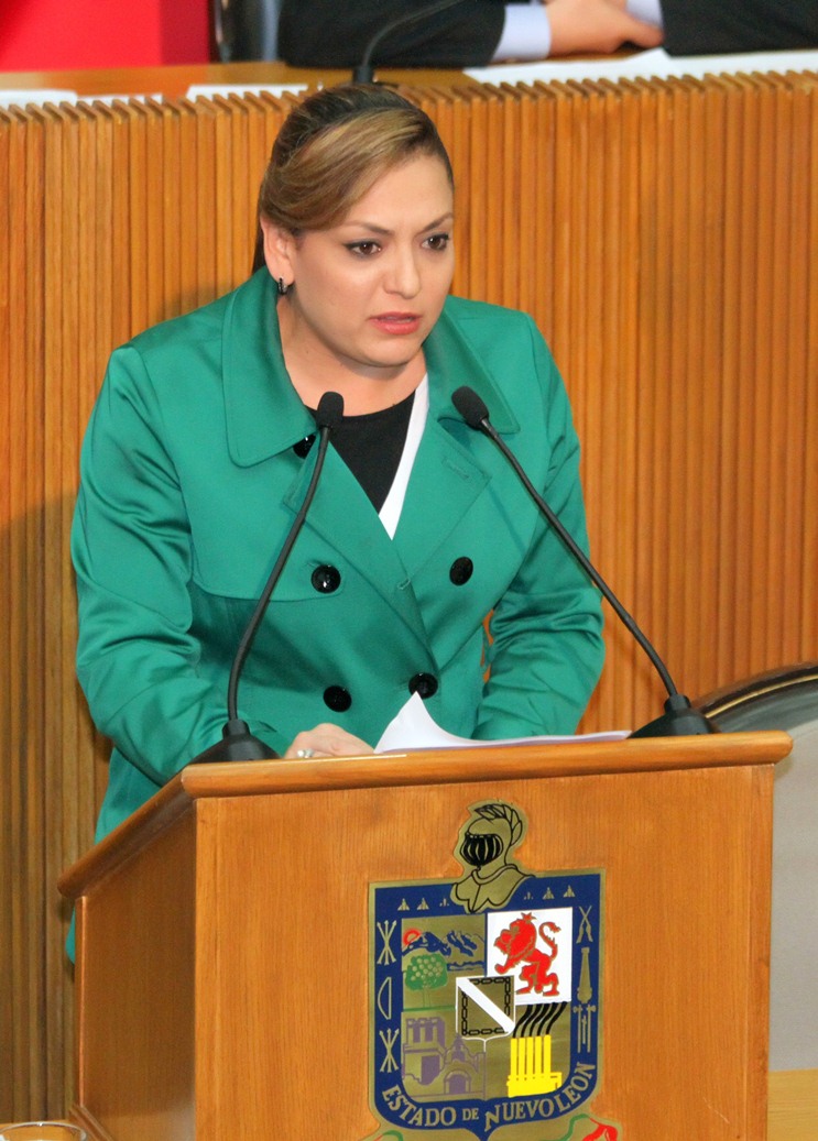 SOLICITAN A GOBIERNO ESTATAL Y MUNICIPIOS DONEN VEHÍCULOS A AYUNTAMIENTOS NO METROPOLITANOS