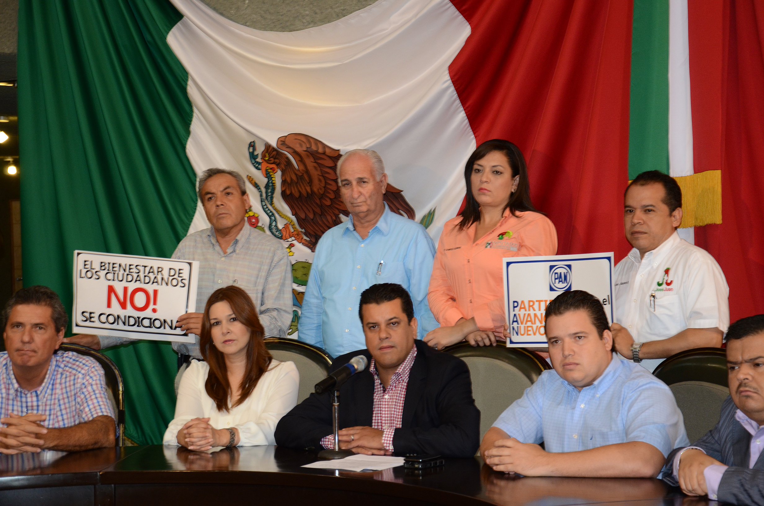 DENUNCIAN CAMPAÑA PANISTA DE DESTRUCCIÓN