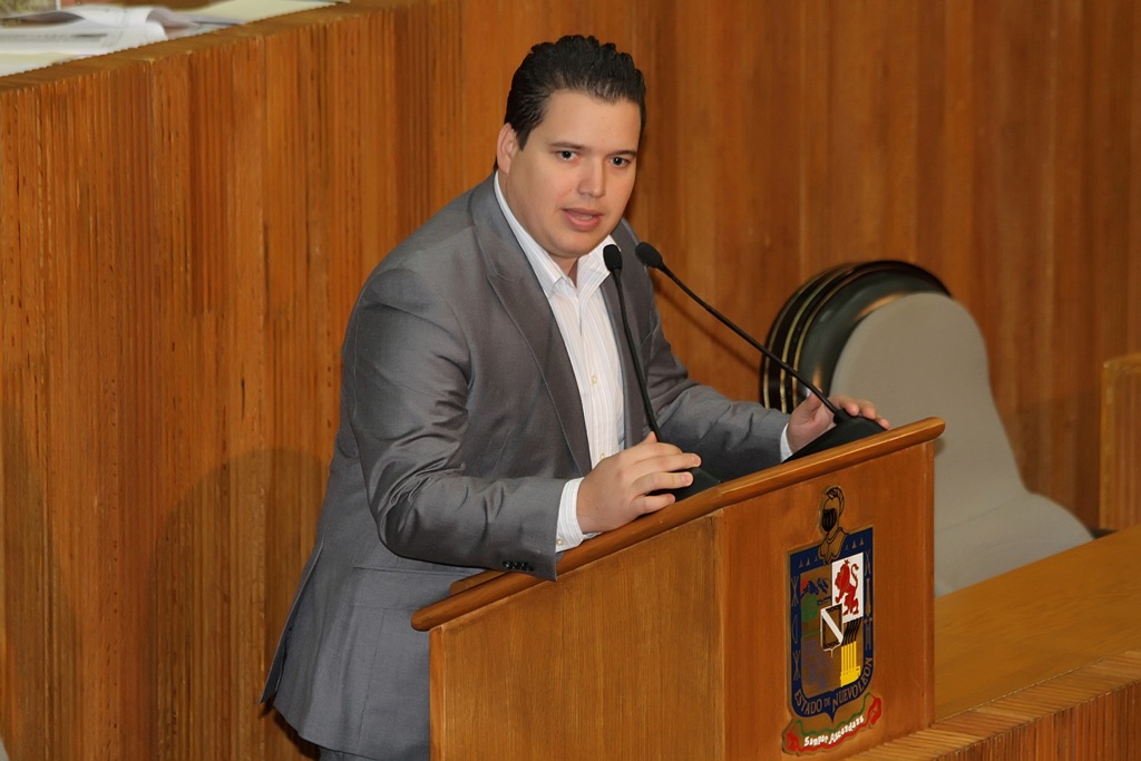 REPRUEBA GLPRI INTROMISIÓN DE DIRIGENTE DEL PAN EN EL CONGRESO