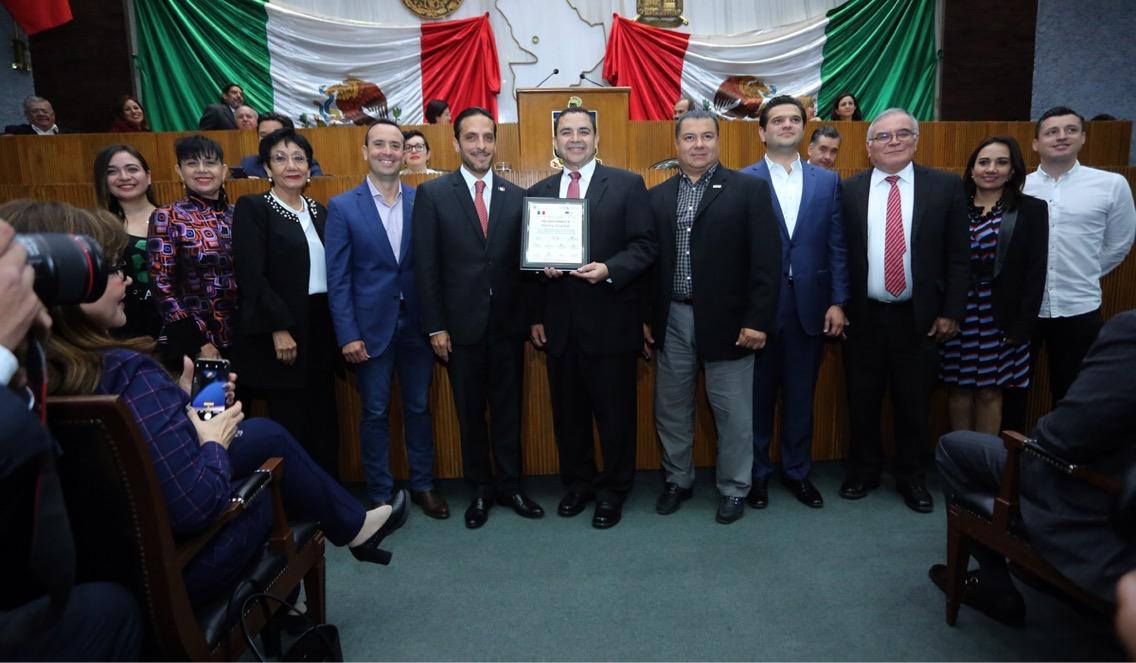 IMPULSA MARCO HOMENAJE A HENRY CUELLAR