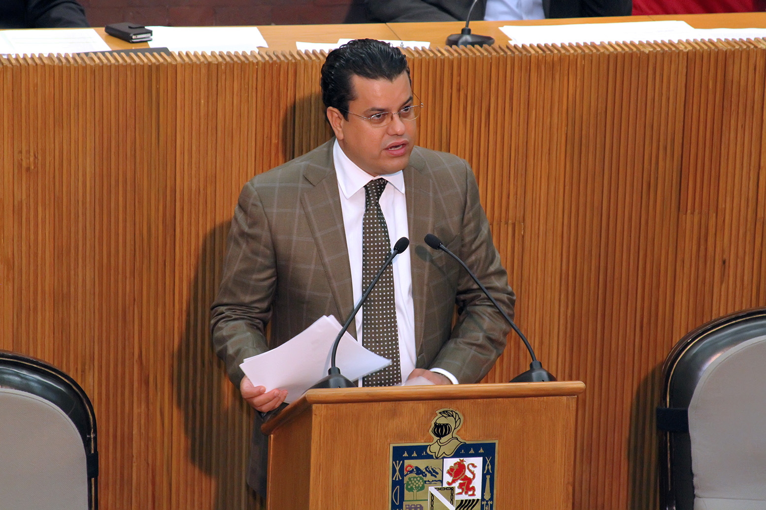 APRUEBAN QUE ALCALDE DE SAN PEDRO INFORME SOBRE CONTRATO DE CÁMARAS