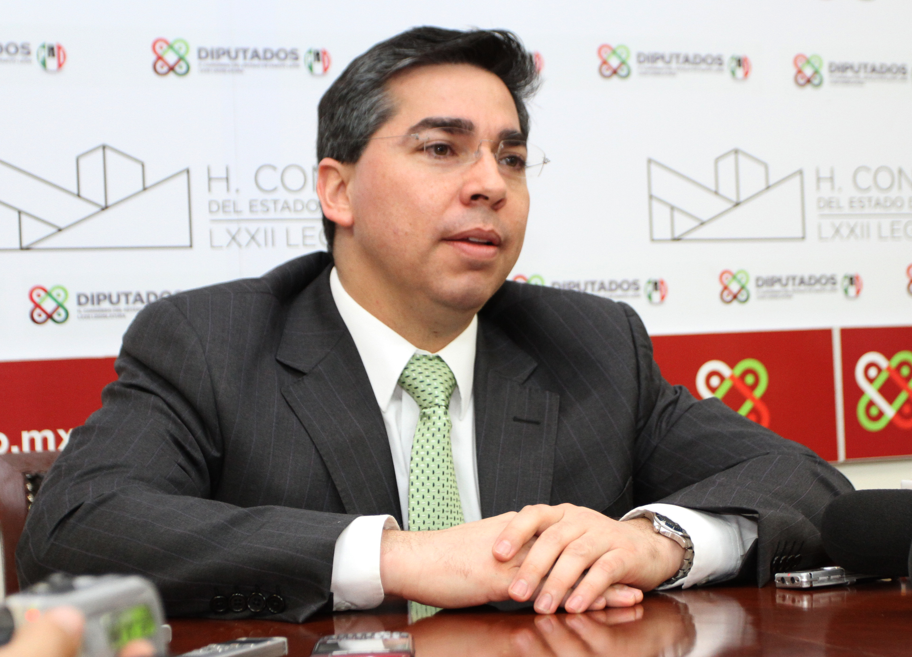 PROPONEN MESAS DE TRABAJO PARA ANALIZAR INICIATIVA SOBRE COMPETENCIA Y COMBATE A MONOPOLIOS