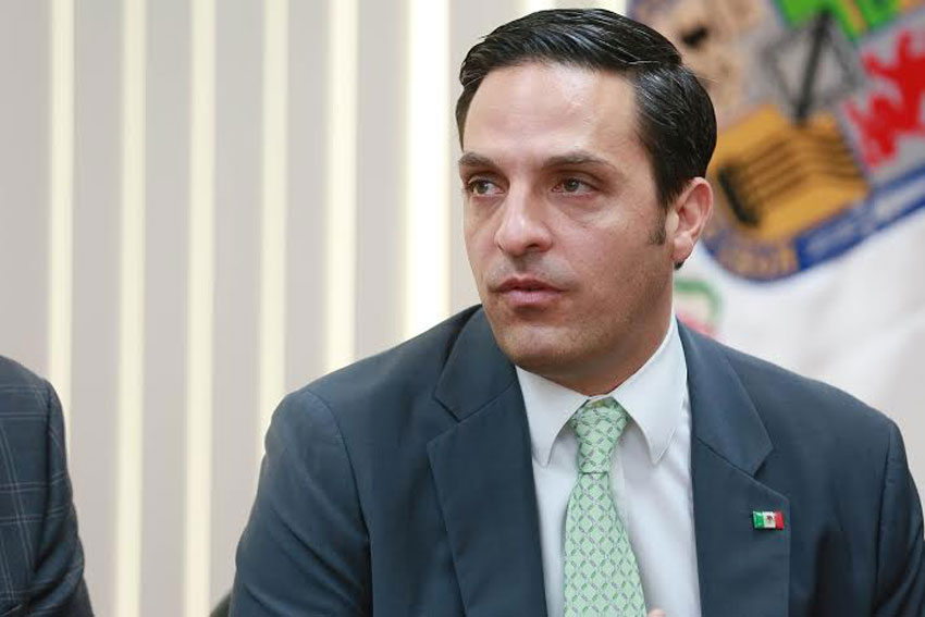 DESCARTAN DIPUTADOS SUBIRSE EL SUELDO