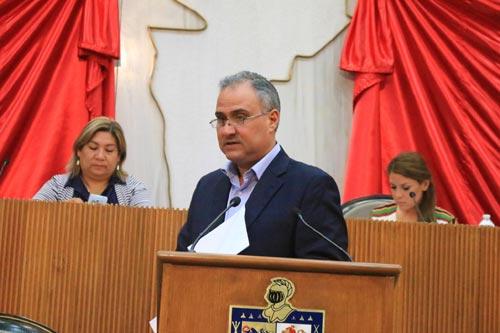 TENDRÁN DIPUTADOS SUPLENTES MISMAS ATRIBUCIONES QUE TITULARES AL ASUMIR MESA DIRECTIVA