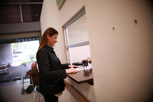 SOLICITA ROSALVA LLANES NO INCREMENTAR APARATO BUROCRÁTICO DEL ESTADO