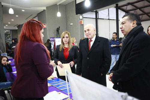 REALIZAN QUINTA FERIA DEL EMPLEO EN EL CONGRESO DEL ESTADO