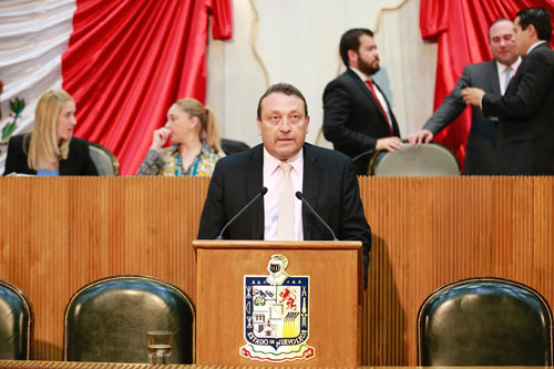 SOLICITA OSCAR COLLAZO INFORMACIÓN SOBRE CORRALONES