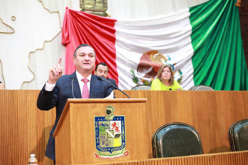 FISCALÍA ANTICORRUPCIÓN ES UNA OFICINA DE ESPIONAJE: HÉCTOR GARCÍA