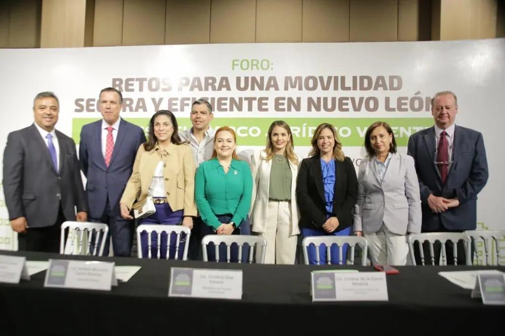 ORGANIZA LORENA DE LA GARZA FORO RETOS PARA UNA MOVILIDAD SEGURA Y EFICIENTE