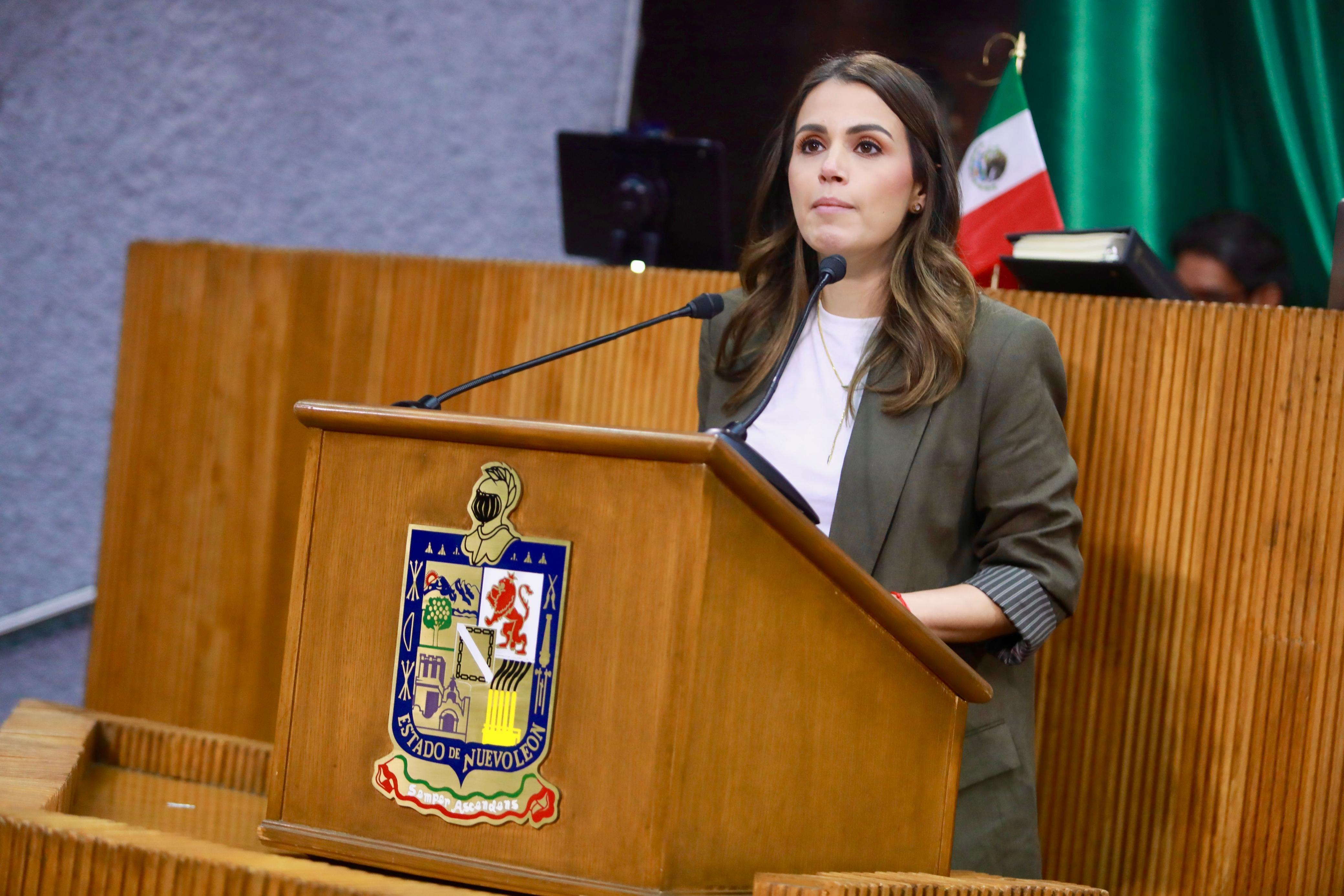 APRUEBA CONGRESO INICIATIVA DE LORENA DE LA GARZA PARA FORTALECER DERECHOS DE AUTOR 