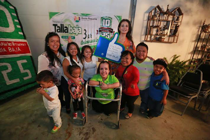 CONMEMORAN EL DÍA MUNDIAL DE LAS PERSONAS DE TALLA BAJA