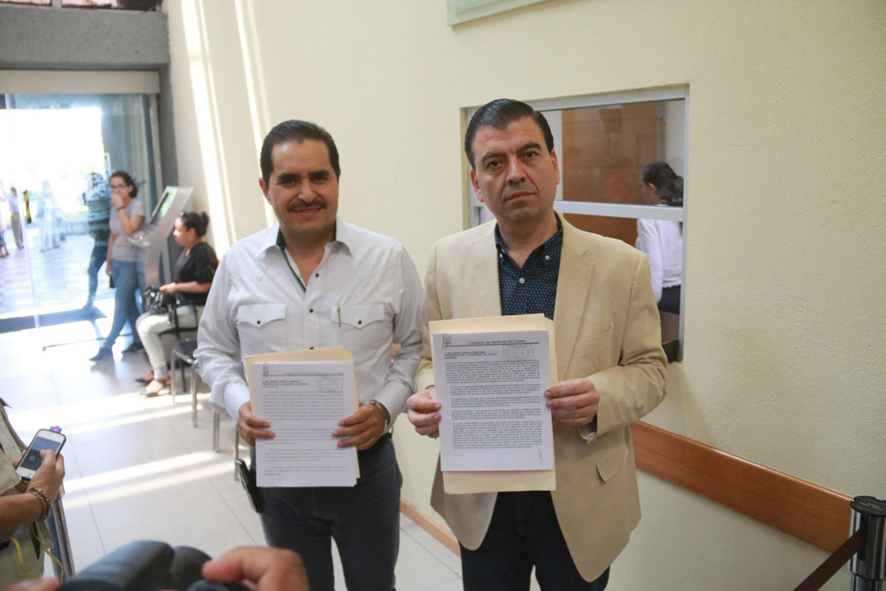 CUMPLEN CON EMPLAZAMIENTO DIPUTADOS DEL PRI