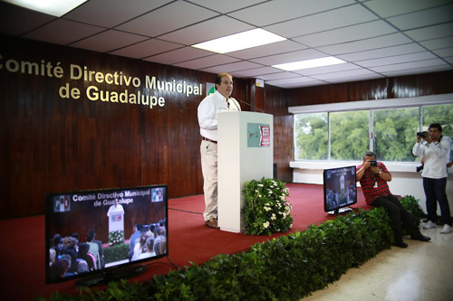 PRESENTA JOSÉ LUIS GARZA OCHOA PRIMER INFORME DE ACTIVIDADES LEGISLATIVAS