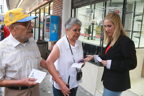 REALIZAN VOLANTEO PARA INVITAR A MESA DE TRABAJO SOBRE LEY DE ESPECTRO AUTISTA