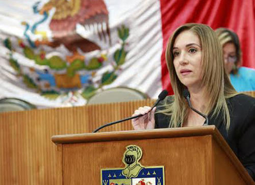 SOLICITAN A ESTADO EXPLICACIÓN DE ASIGNACIÓN DE 10 MILLONES DE PESOS EN VALES PARA COMPRA DE ÚTILES