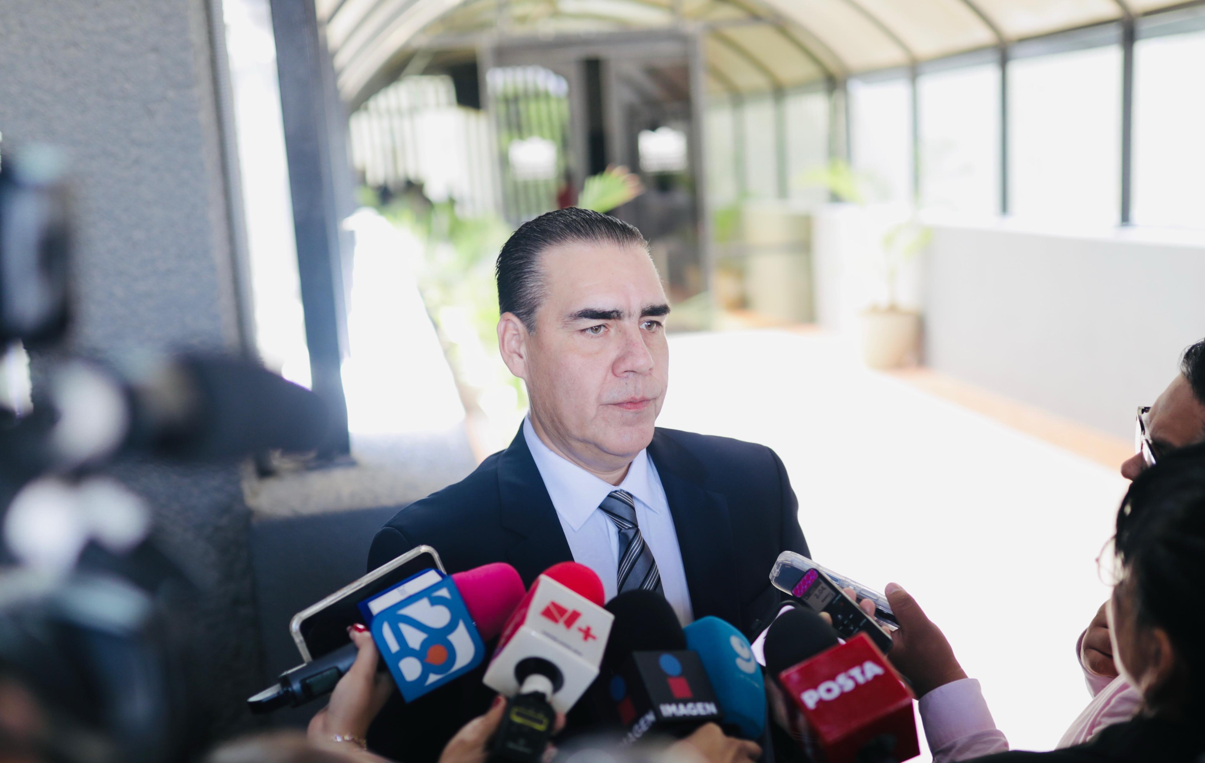 DEMANDA HERIBERTO TREVIÑO REAPERTURA DE CLÍNICAS EN JUÁREZ Y QUE ESTADO MANTENGA CONTROL