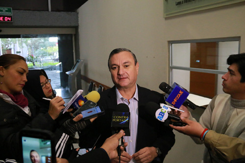 PROPONE HÉCTOR GARCÍA TARJETA PARA PROTEGER A FAMILIAS DE DESEMPLEADOS