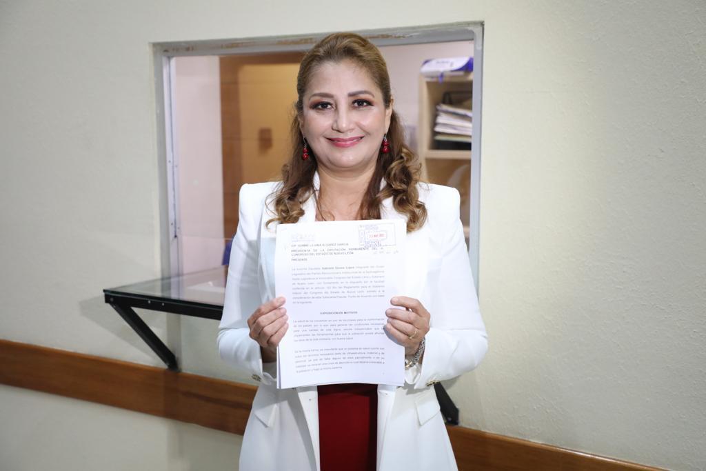 PIDE PRI DIGNIFICAR LABOR, SALARIO Y SEGURIDAD DE MÉDICOS