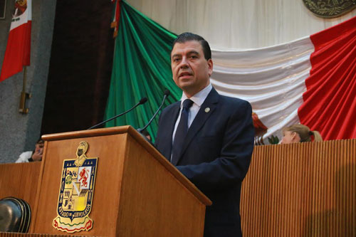 SOLICITAN AL AMANL REGULAR TRANSPORTE PESADO EN HORAS PICO