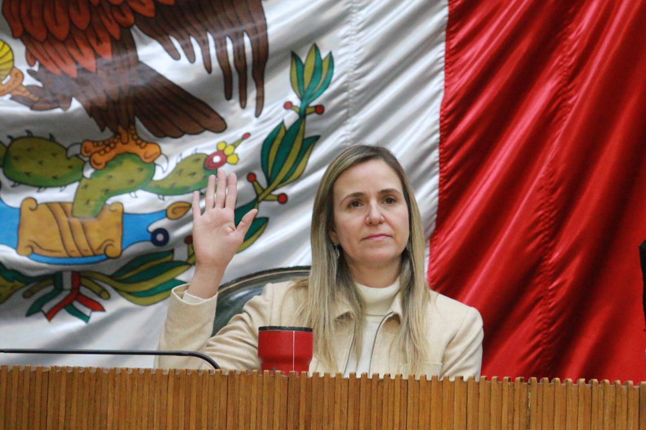 PIDE PRI DEFINIR PROTOCOLO PARA DETECTAR Y PREVENIR CONDUCTAS SUICIDAS EN ESCUELAS