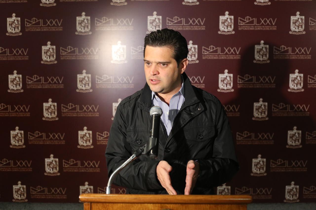 PRESUPUESTO NO SERÁ CHEQUE AL PORTADOR, ADVIERTE CIENFUEGOS