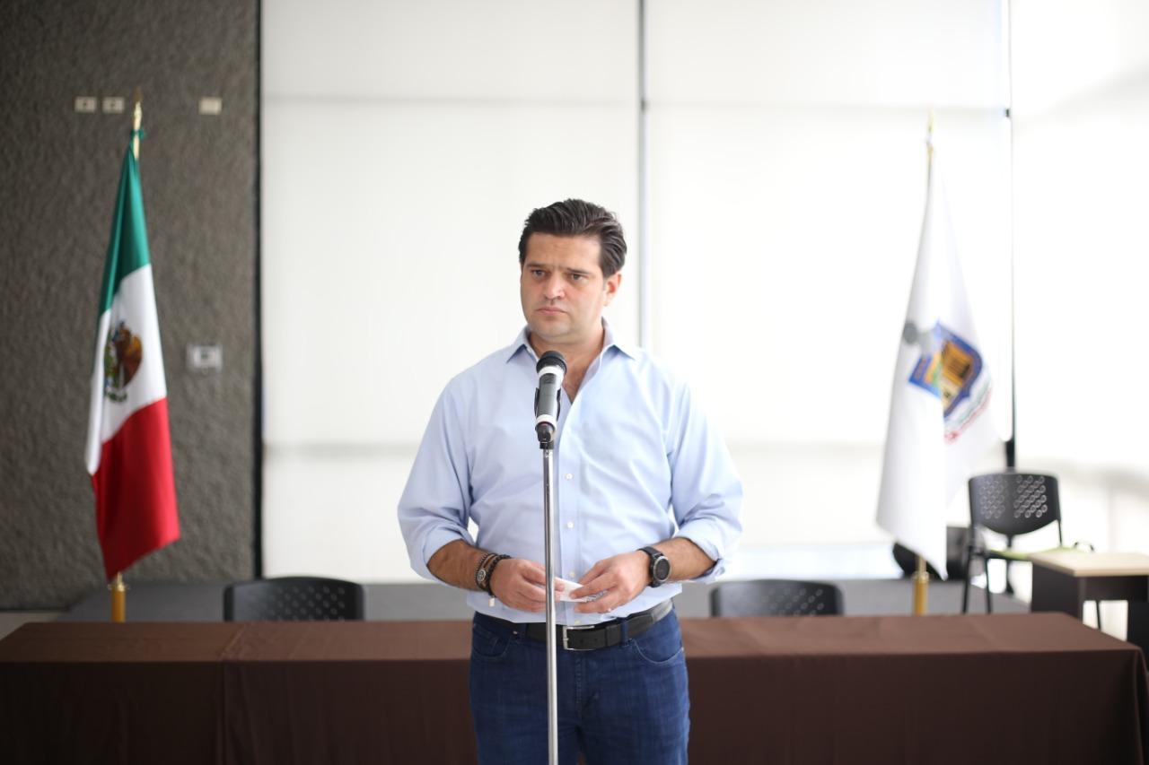 PROPONE CIENFUEGOS BECAS A NIÑAS Y NIÑOS  QUE PERDIERAN A SUS PADRES POR COVID