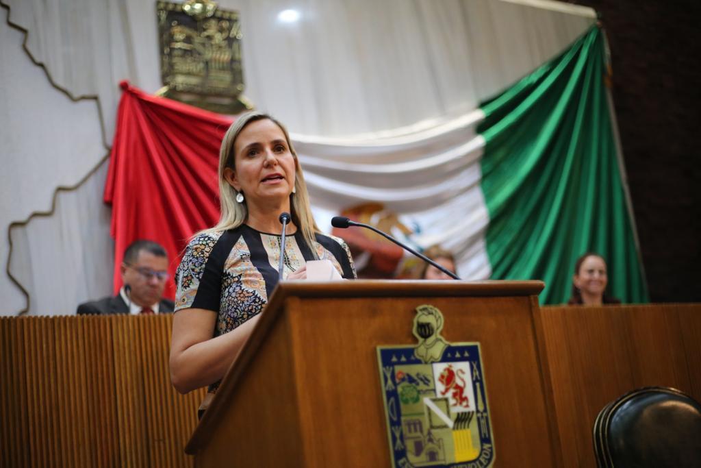 A PROPUESTA DEL GLPRI APRUEBA CONGRESO TIPIFICAR  VIOLENCIA POLÍTICA CONTRA LA MUJER