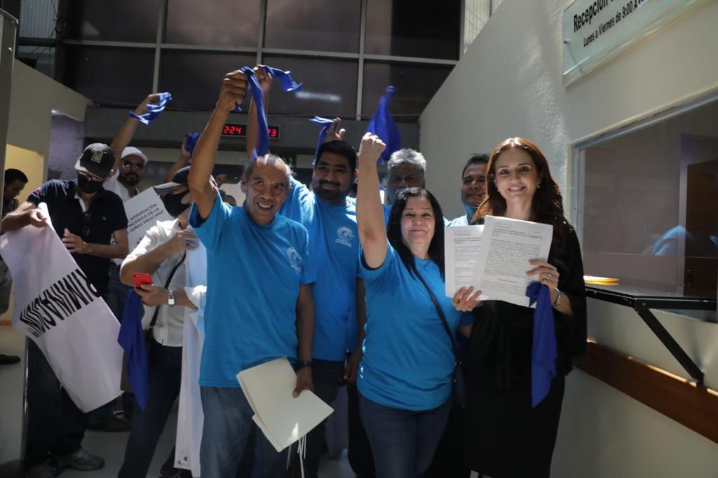 ALHINNA VARGAS PROPONE LEY PARA PROTEGER LOS DERECHOS Y LA CULTURA DE LA POBLACIÓN SORDA DE NUEVO LEÓN