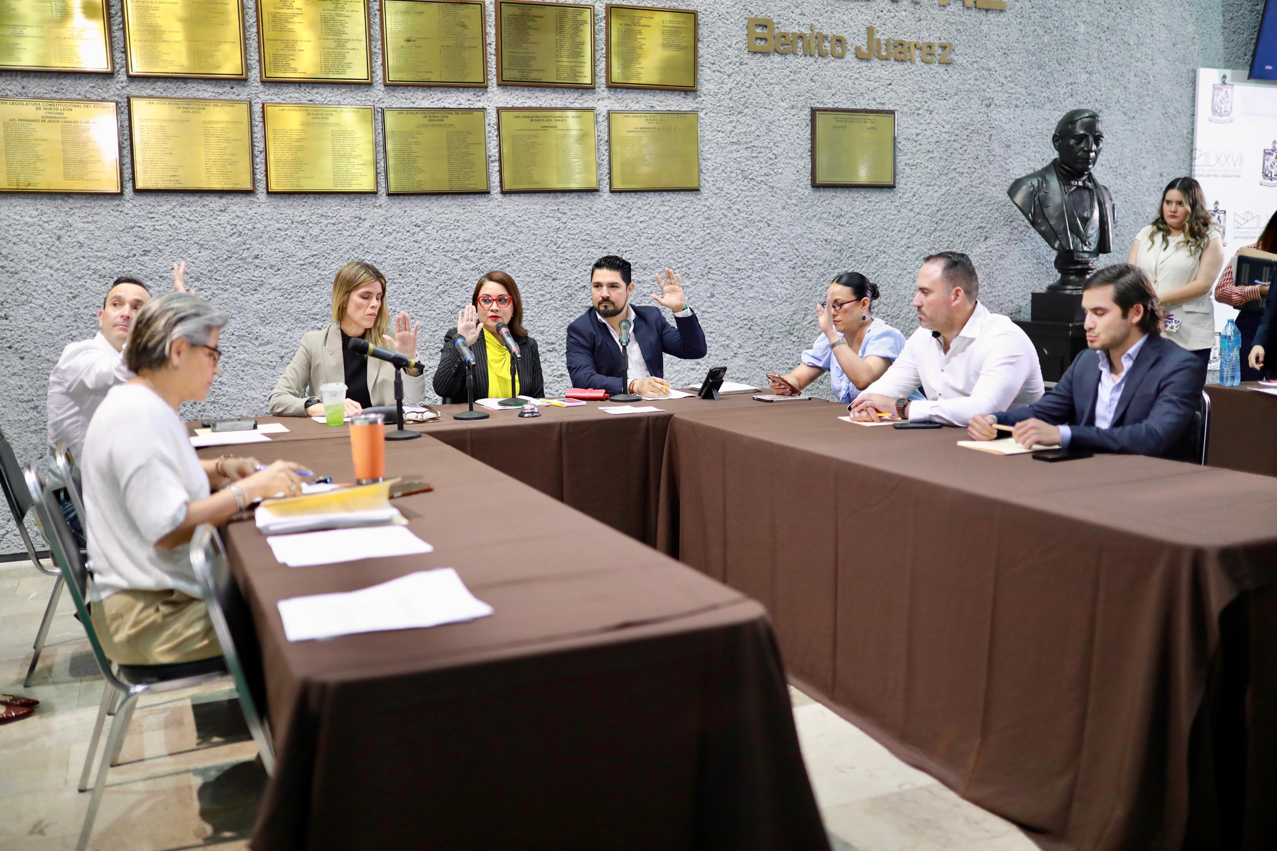 AVANZAN EN COMISIÓN JUICIOS POLÍTICOS CONTRA EL GOBERNADOR SAMUEL GARCÍA 
