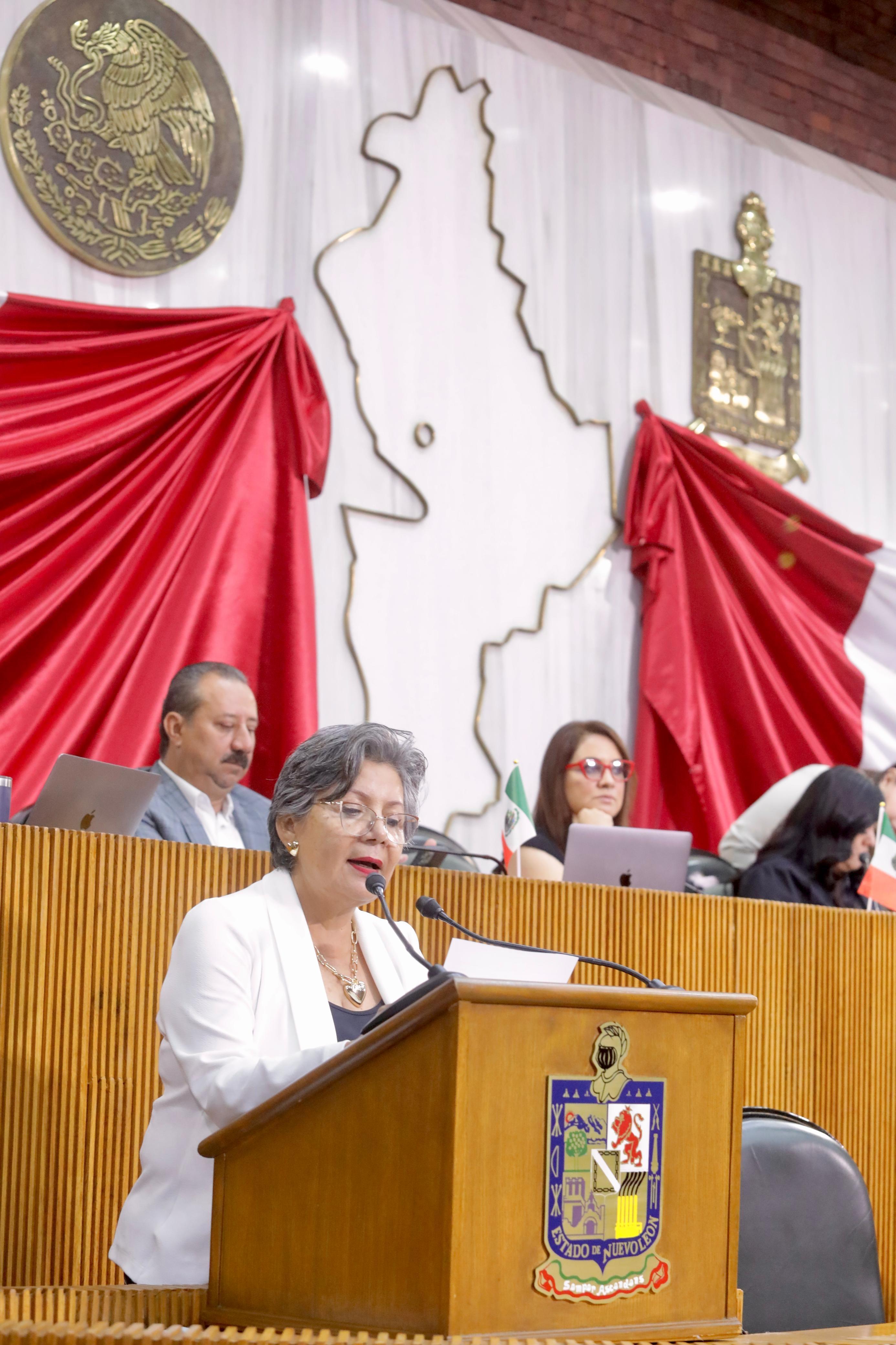 BUSCA ELSA ESCOBEDO COMBATIR LA DISCRIMINACIÓN ESTÉTICA LABORAL CONTRA MUJERES 