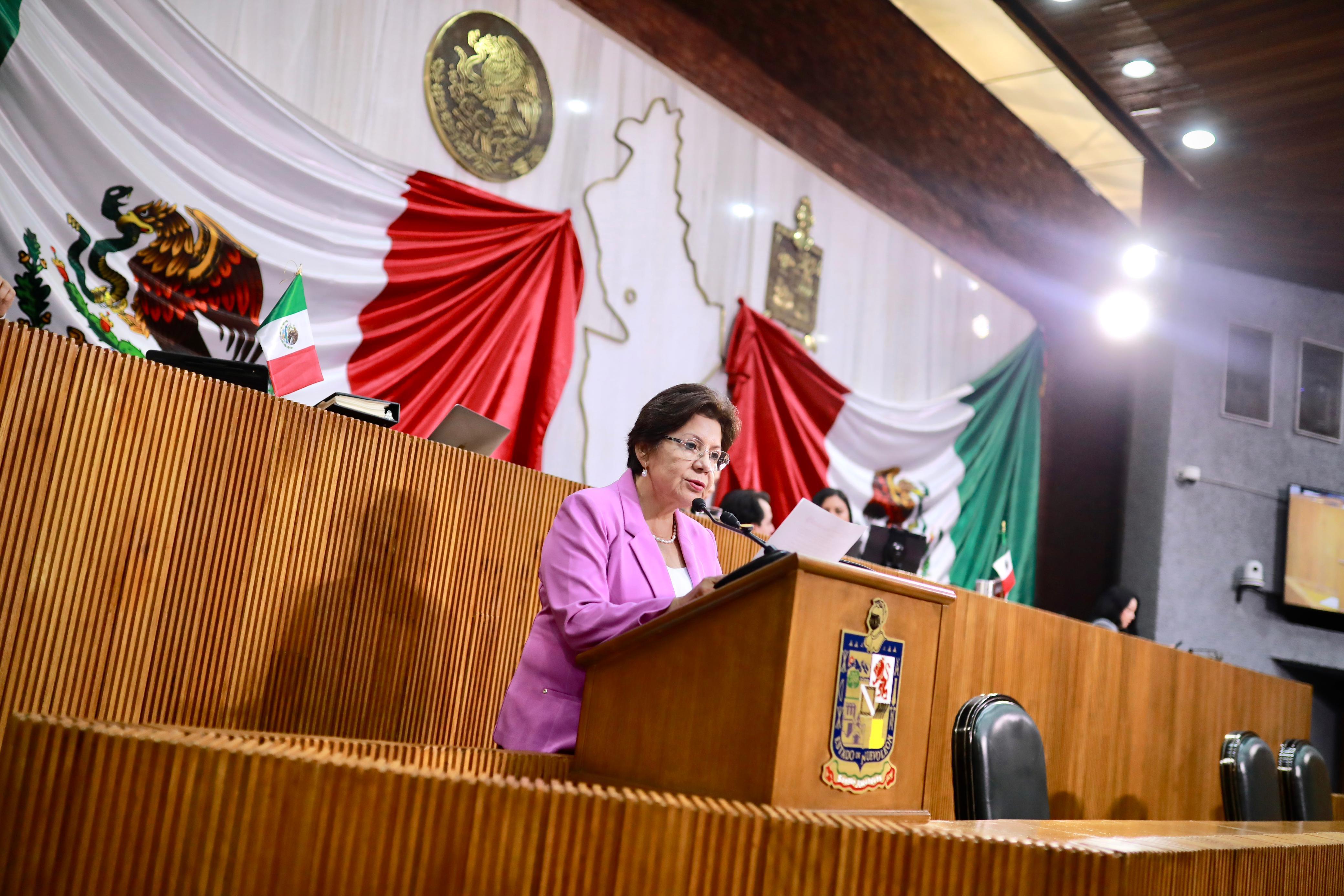 PROPONE ELSA ESCOBEDO PROMOVER EL ACOMPAÑAMIENTO EMOCIONAL Y USO RESPONSABLE DE TECNOLOGÍAS CONTRA EL ACOSO 