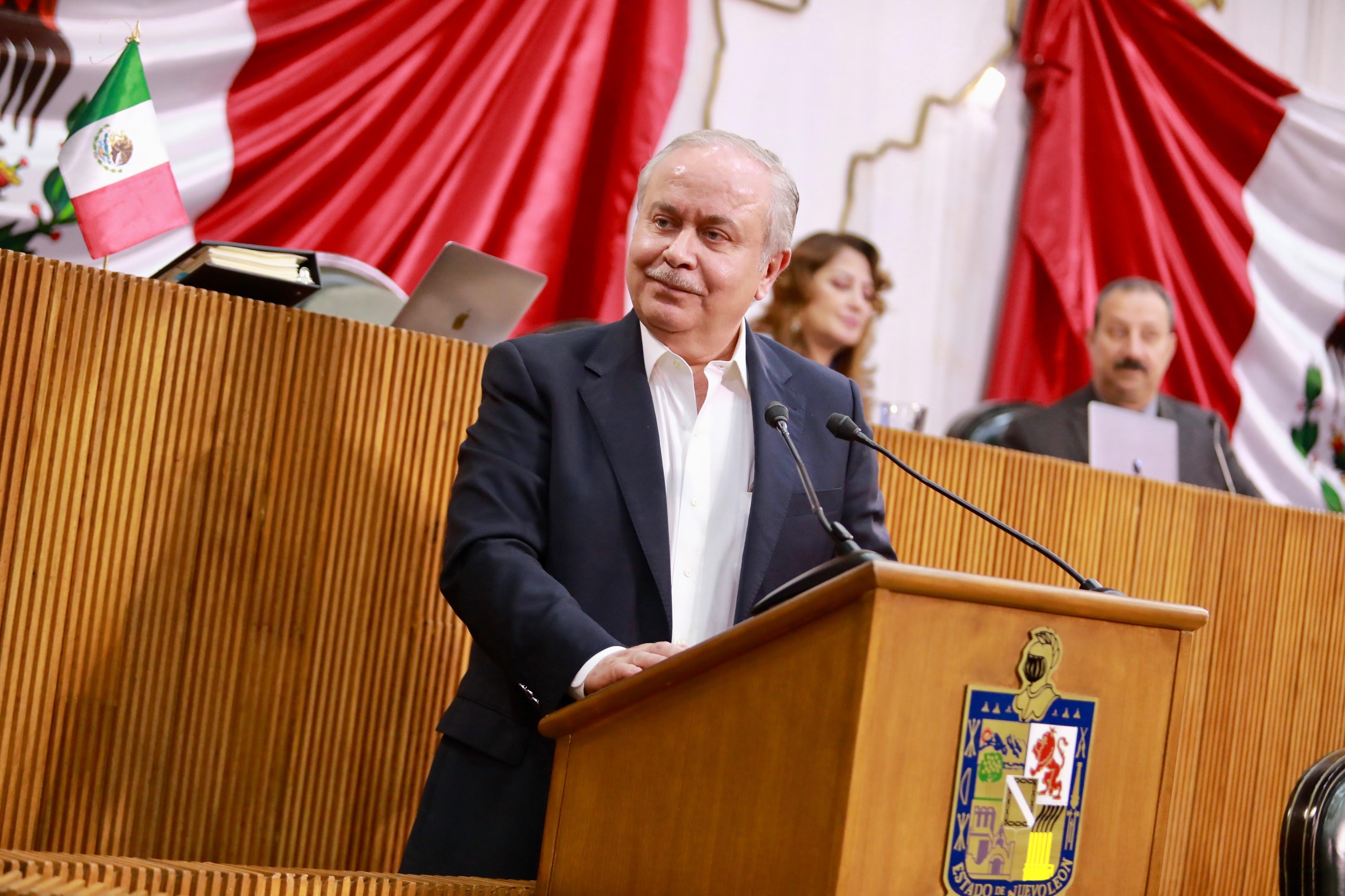 URGE CONGRESO ATENDER DETERIORO DE AVENIDA MIGUEL ALEMÁN 