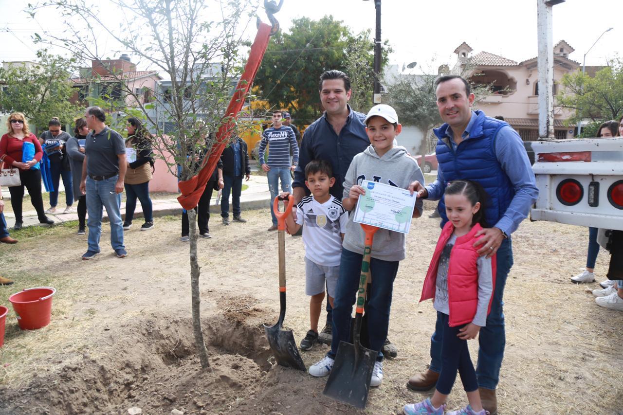 CUMPLE CIENFUEGOS APUESTA DE CLÁSICO CON SIEMBRA DE ÁRBOLES
