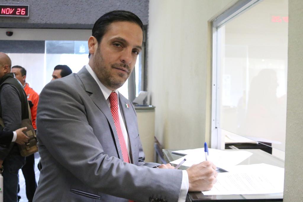 PRESENTA MARCO GONZÁLEZ  INICIATIVA DE 