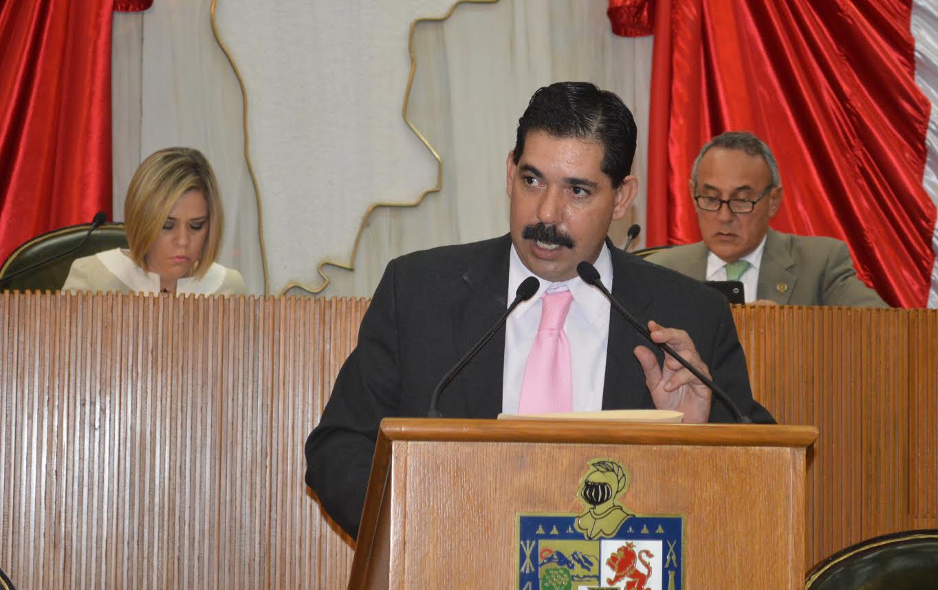 SOLICITAN CONSTRUIR TRES PUENTES EN CADEREYTA