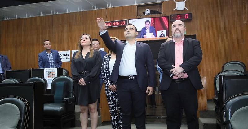 NOMBRAN DIPUTADO A PERFECTO AGUSTÍN REYES GONZÁLEZ