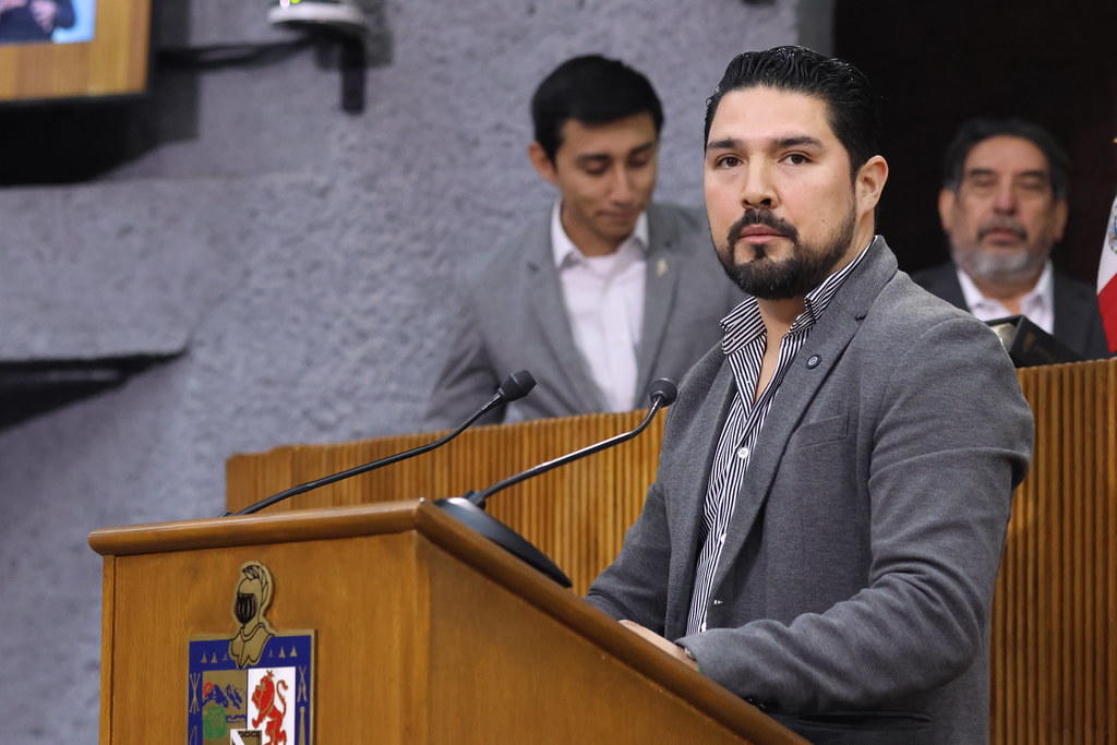 EXHORTA FERNANDO AGUIRRE A PROFECO A REVISAR COLEGIATURAS EXCESIVAS EN ESCUELAS PRIVADAS