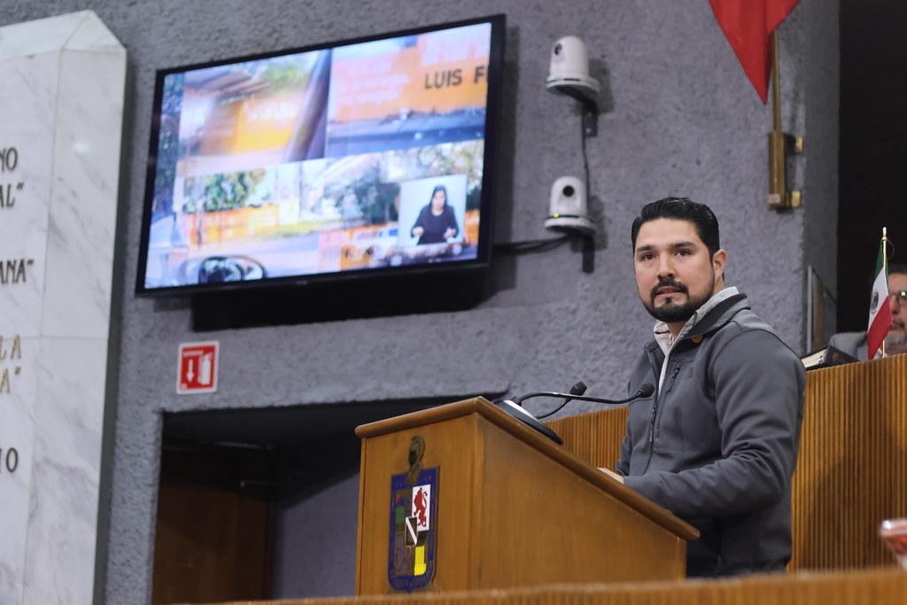 ACUSA FERNANDO AGUIRRE DESVÍO DE RECURSOS DEL DIRECTOR DEL ICIFED