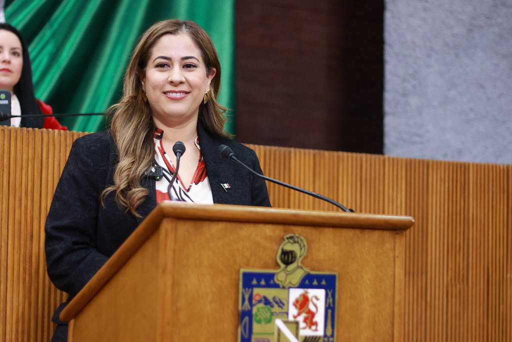 BUSCA BERE MARTÍNEZ EVITAR UNIONES TEMPRANAS EN NUEVO LEÓN