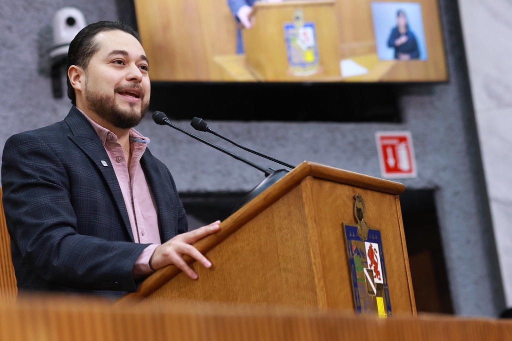 APRUEBA CONGRESO CÁMARAS DE SOLAPA PARA ELEMENTOS DE POLICÍA Y TRÁNSITOS