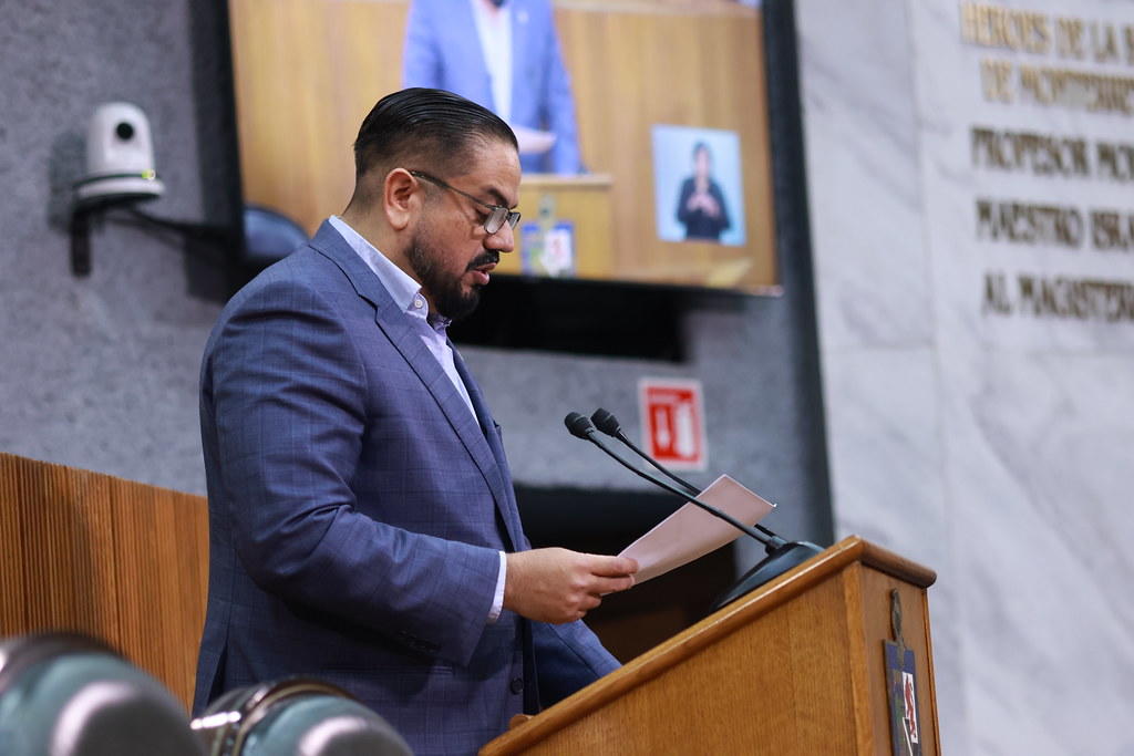 GASTO EN IMAGEN DEBE DESTINARSE A APOYAR SECTOR AGROPECUARIO