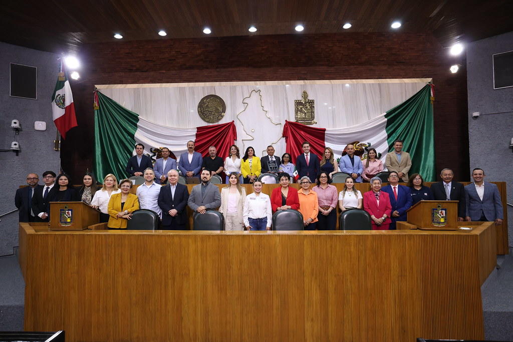 CONGRESO RINDE RECONOCIMIENTO AL INSTITUTO TECNOLÓGICO DE NUEVO LEÓN