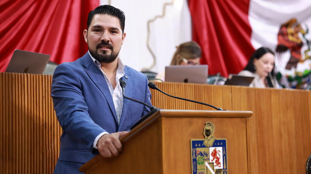 PROPONE FERNANDO AGUIRRE AVISO DE PRIVACIDAD EN 'LECTURA FÁCIL'