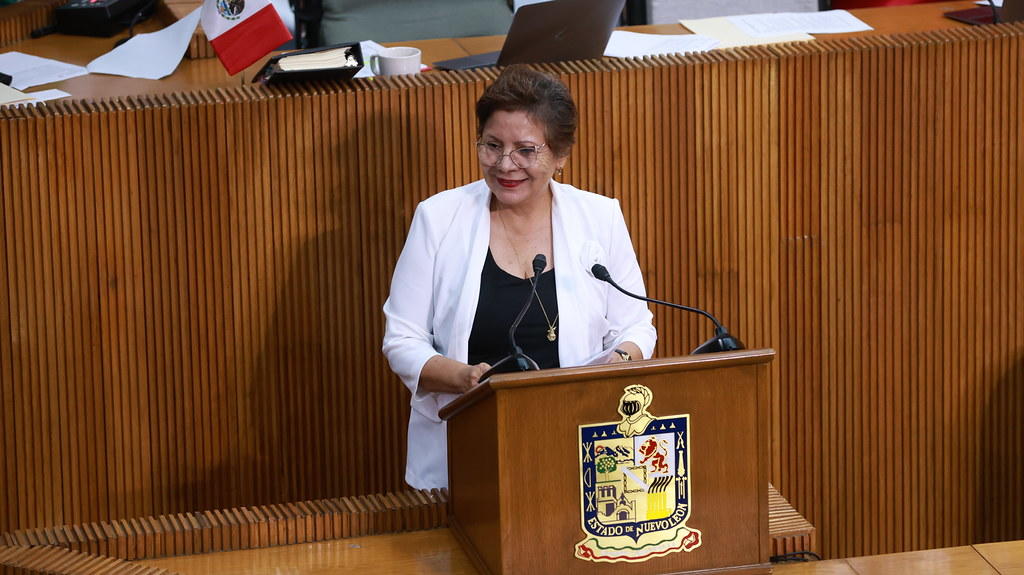 ABOGA ELSA ESCOBEDO POR JUBILACIÓN JUSTA A MAESTROS FEDERALIZADOS